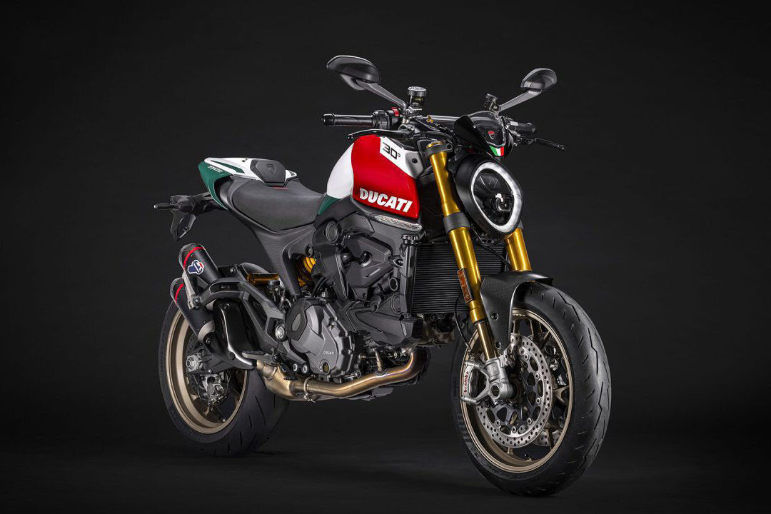 celebra 30 anos de emocion con la edicion especial de ducati monster